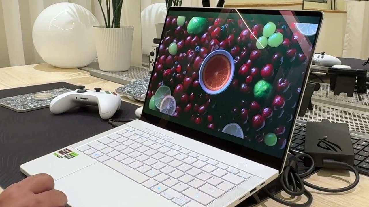 ASUS G14 Zephyrus 2025 gaming laptop India with brief screen and sound demo - bad editing