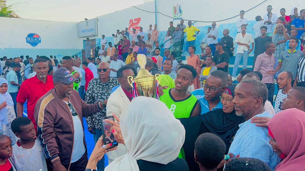 KOOBKA FINALKA EE KUBADA KOLIGA AMA BASKETBALL  GIFT STAR & HEEGAN DAWASHO WACAN.