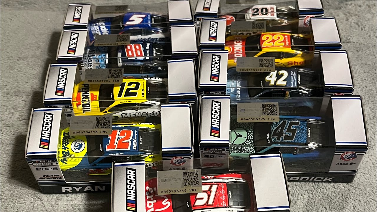 Распаковка литых машин NASCAR! Большой улов литых машин NASCAR 2025 года