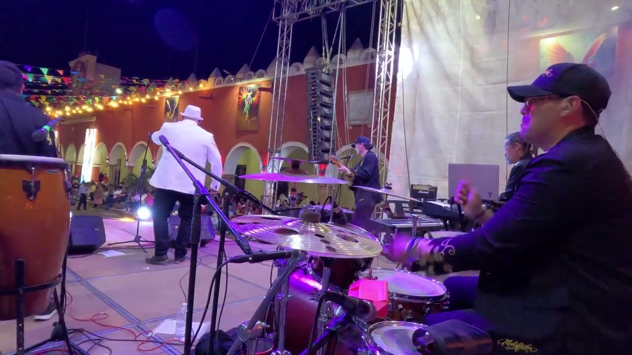 Latinoamericano- malafacha show- drum cam Alberto escamilla 