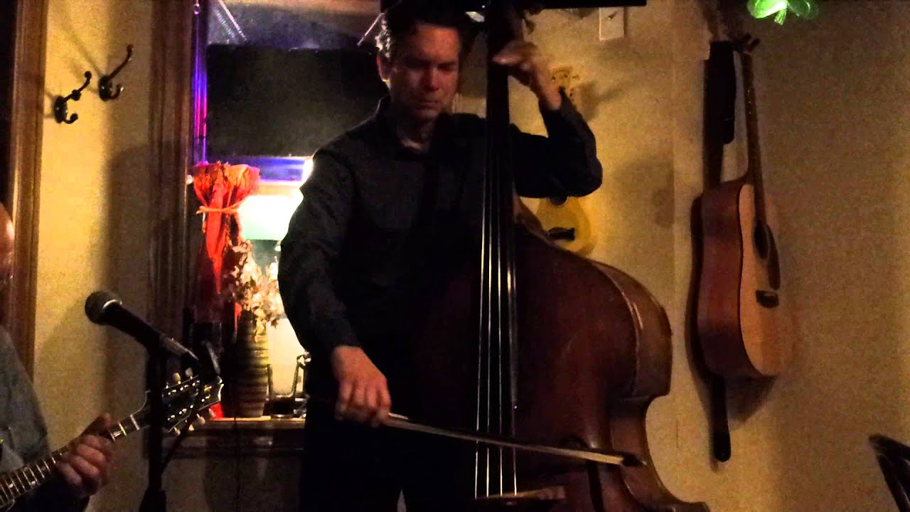 Bass solo by Jim Cox