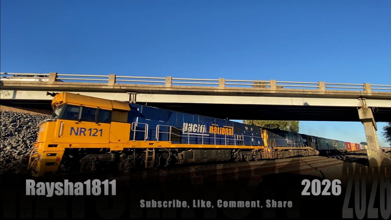 2AM5 - NR121-NR73-G526-G538 (PacNat) Gheringhap - Australian Trains by Raysha1811