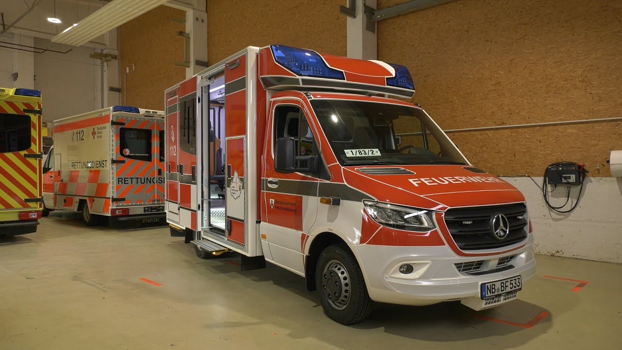 Neue Rettungswagen für die Berufsfeuerwehr Neubrandenburg