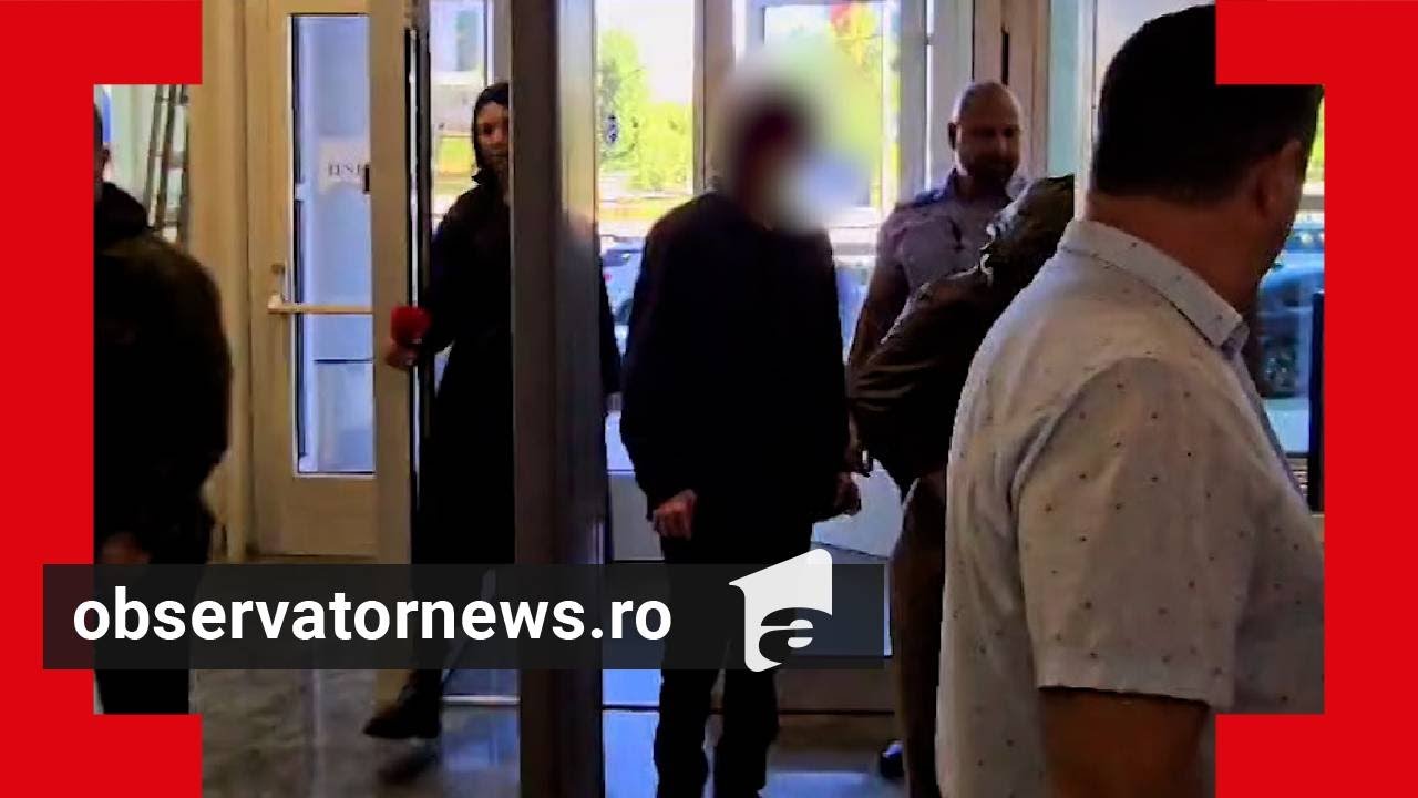 Cum opera adolescentul care a speriat România. Şantaja eleve din SUA să trimită amenințări