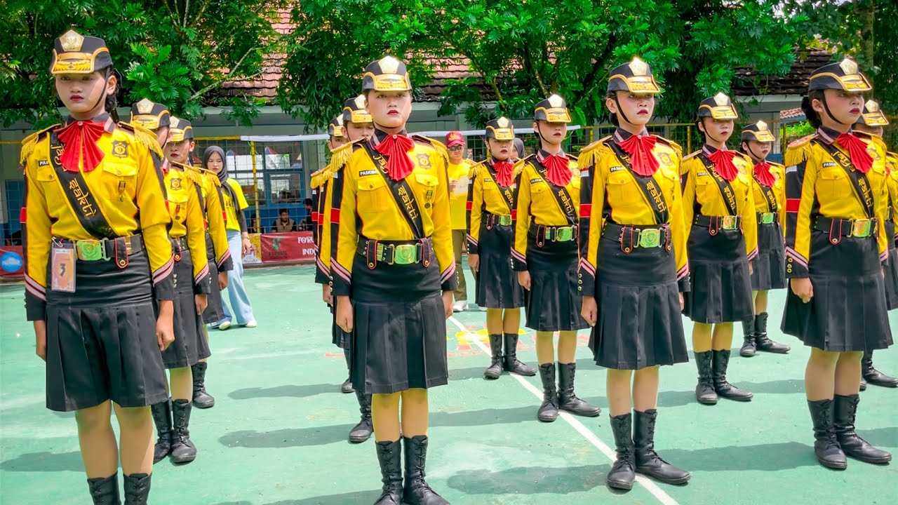 MERINDING! PASKIBRA SMPN 9 CIREBON AT LKBB LAGA ARUNIKA
