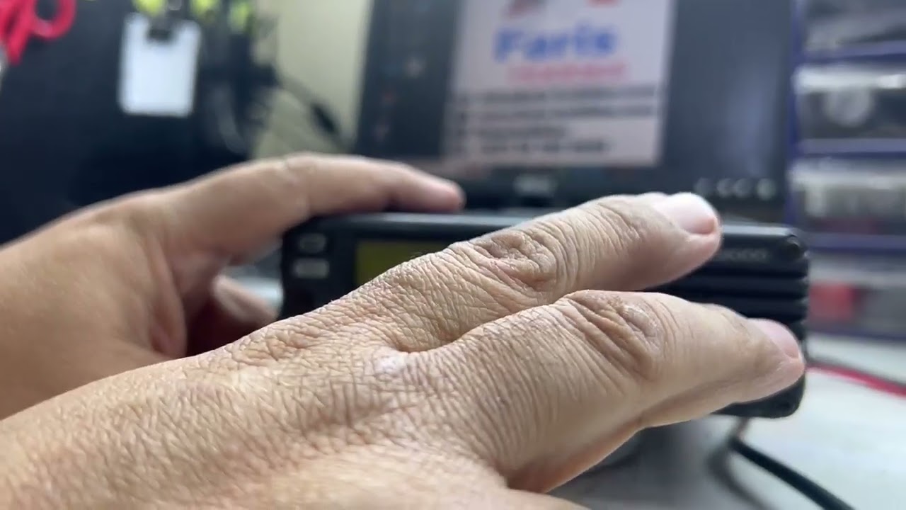 ICOM IC-8000 RESET اعادة ضبط المصنع (ريسيت)