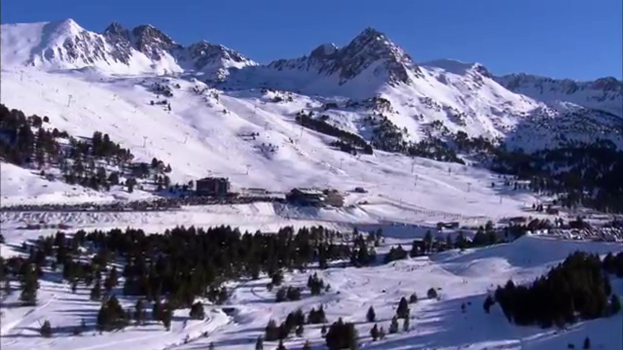 Four reasons to live in Andorra | Cuatro razones para vivir en Andorra