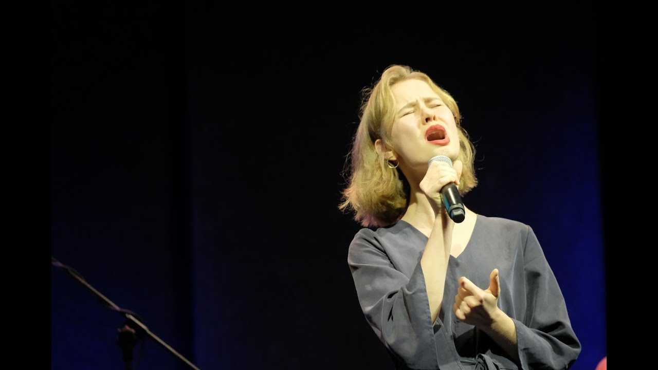 Barbara Małecka „Jesienny Pan” – Festiwal Piosenki Literackiej im. Łucji Prus
