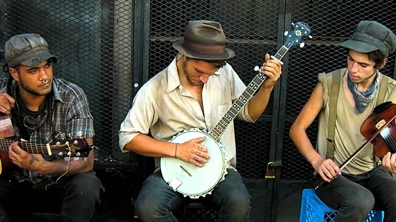 Stay all night rounders (Chigaco USA) streetband