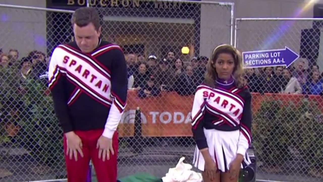 'Spartan Cheerleaders' Willie Geist, Tamron Hall: TODAY's SNL Halloween