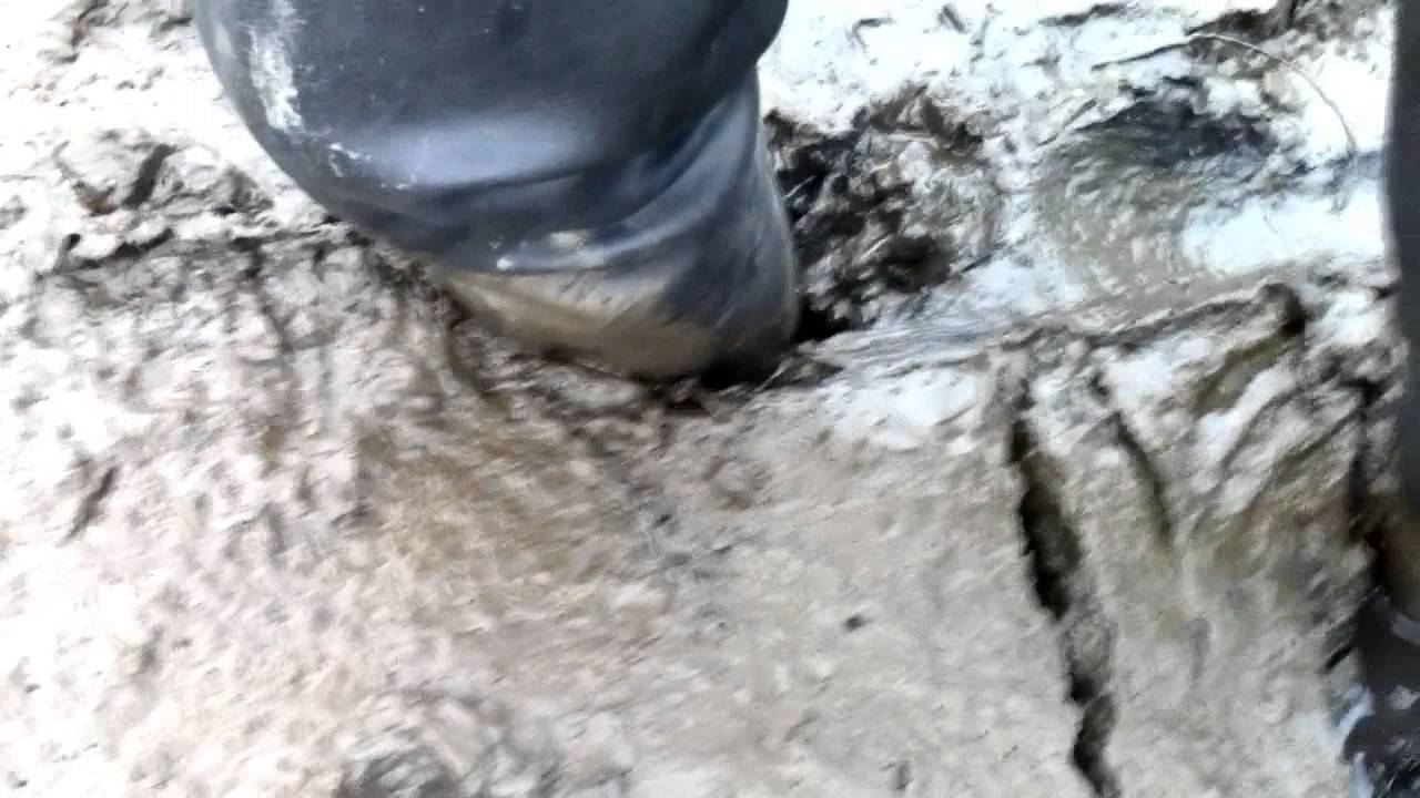 Deeper mud in Century 4000 thigh waders