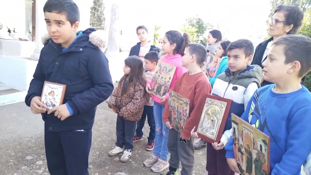 ΚΥΡΙΑΚΉ ΤΗΣ ΟΡΘΟΔΟΞΊΑ Περιφορά των Αγιων Εικόνων γύρω από τον Ιερό Ναού του Αγ. Ερμολαου