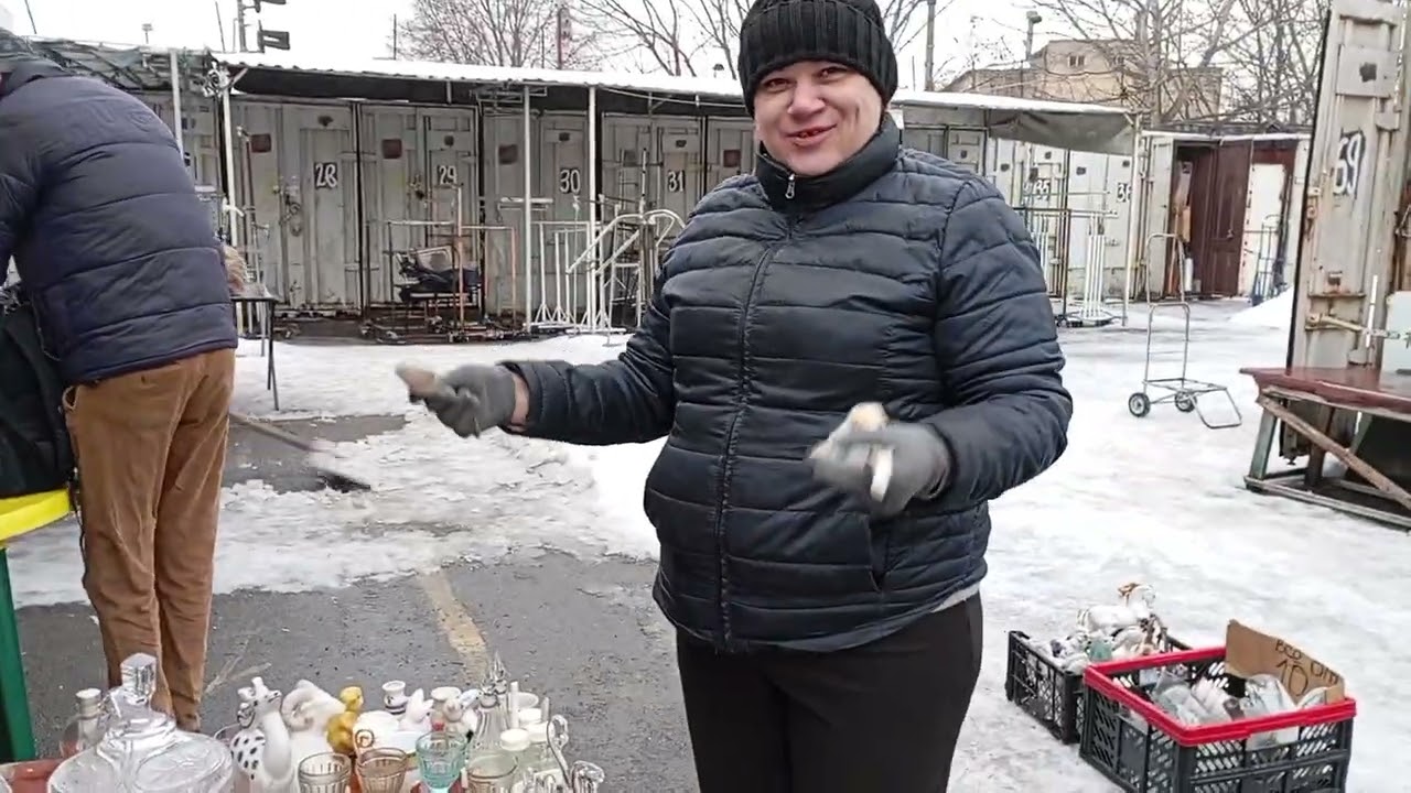 Київ, барахолка після морозу 