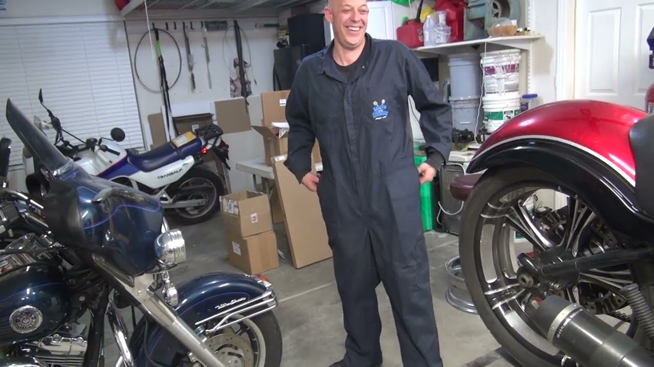 #101 2004 road turd topend trans rebuild rear belt change FLHT twincam touring harley tatro machine