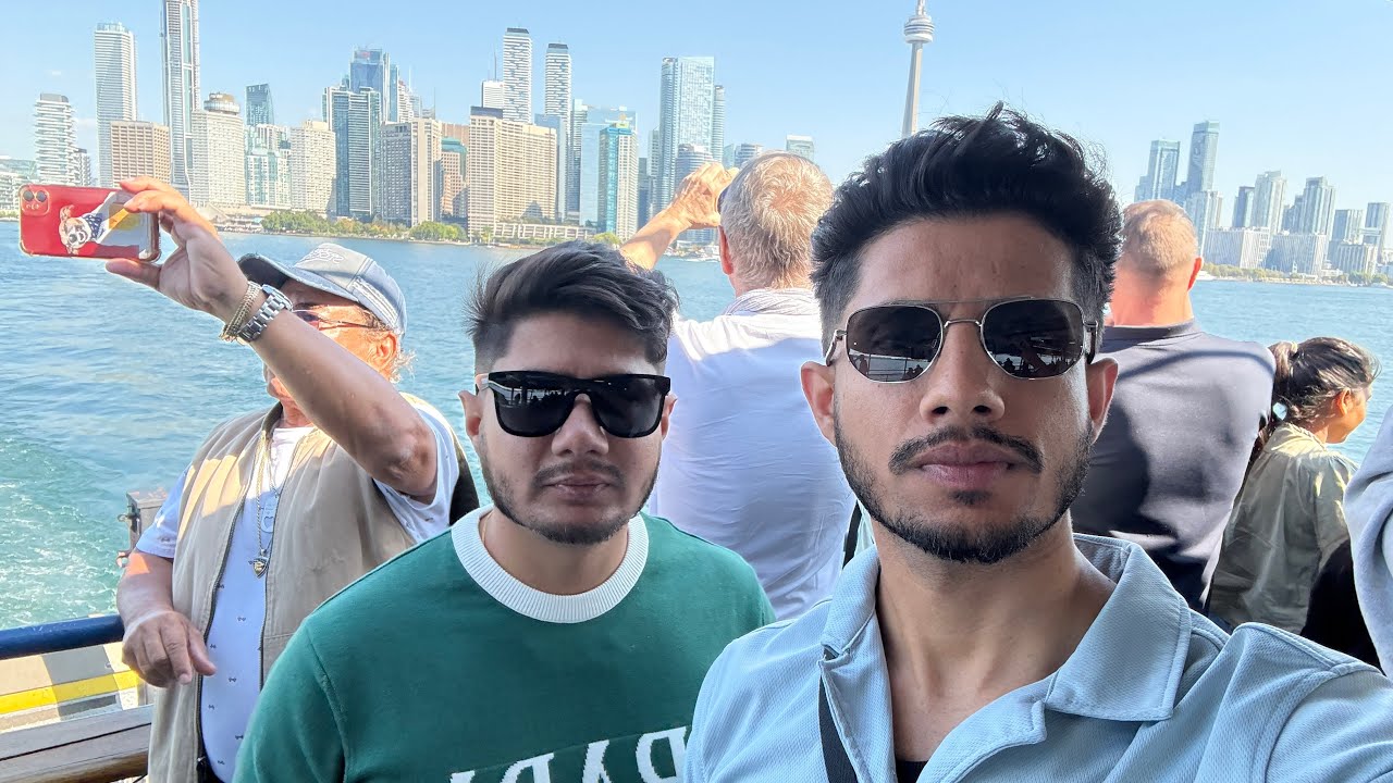 Exploring Toronto with big bro ! Toronto island and CN tower ! 🇨🇦