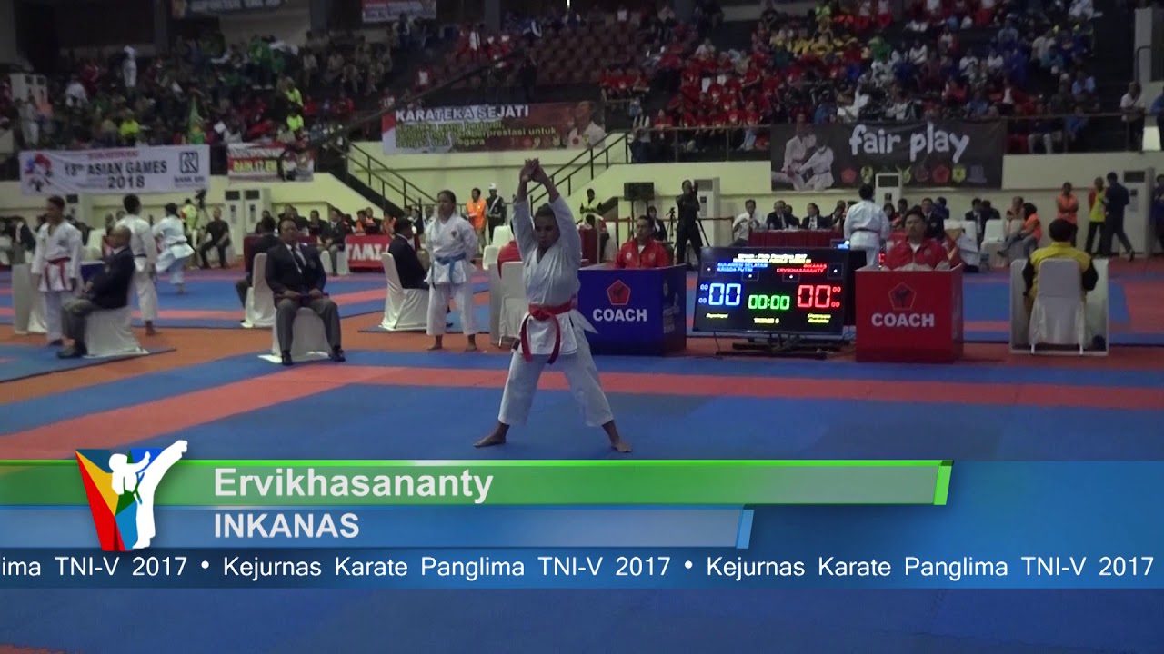 Krisda Putri  VS  Ervikhasananty KATA INDIVIDUAL FEMALE UNDER 21