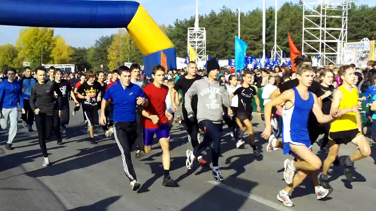 кросс нации 2011 старт школьников.MOV