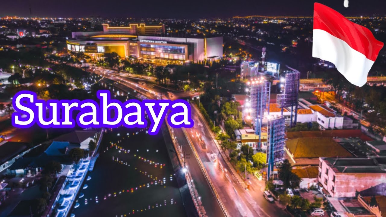 После приезда в отель, ночная прогулка по городу Сурабая 🇮🇩 А night walk around the city of Surabaya