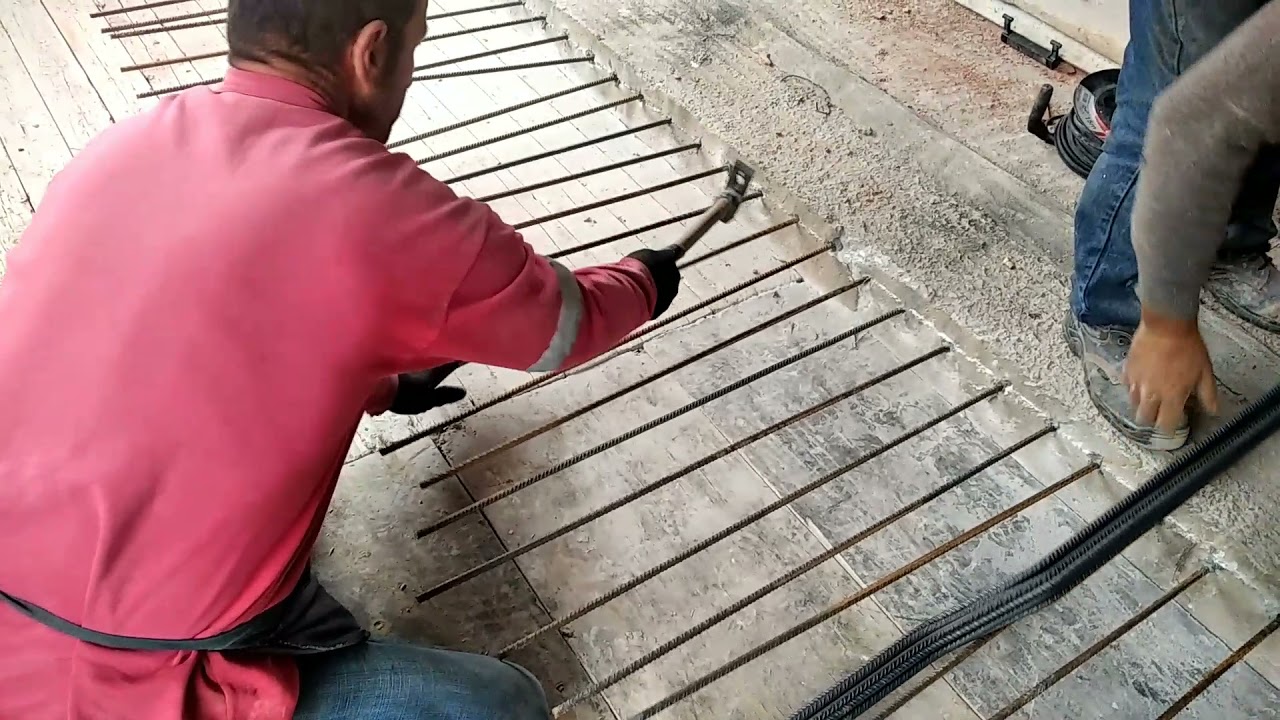 Προσθήκη δαπέδου με οπλισμένο σκυρόδεμα