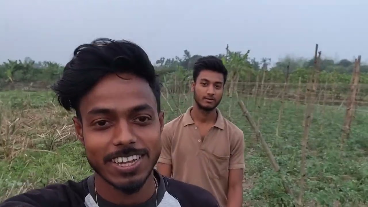 জমির পাশের আগাছা গুলো আগুন ধরিয়ে দিলাম ..😳