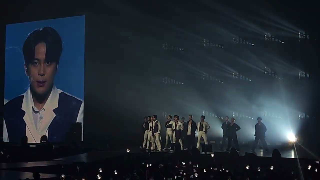 230308 ATEEZ | Paris Accor Arena Day 2 | Say My Name