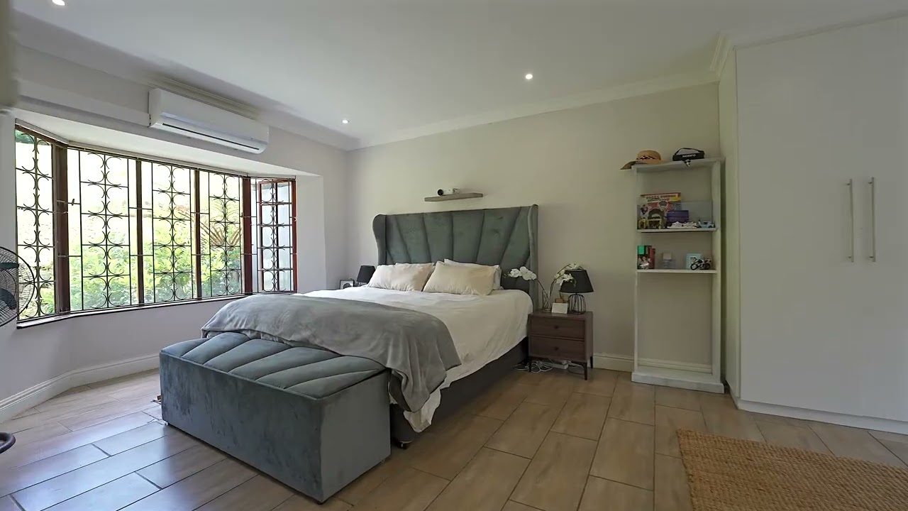 House for sale in Everton