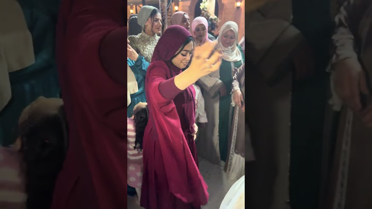 اخت العروسه قالت عاوزه اطلع تريند بالنخيل وبعته الفيديو قالت لازم اطلع تريند 🤣🤣🤣