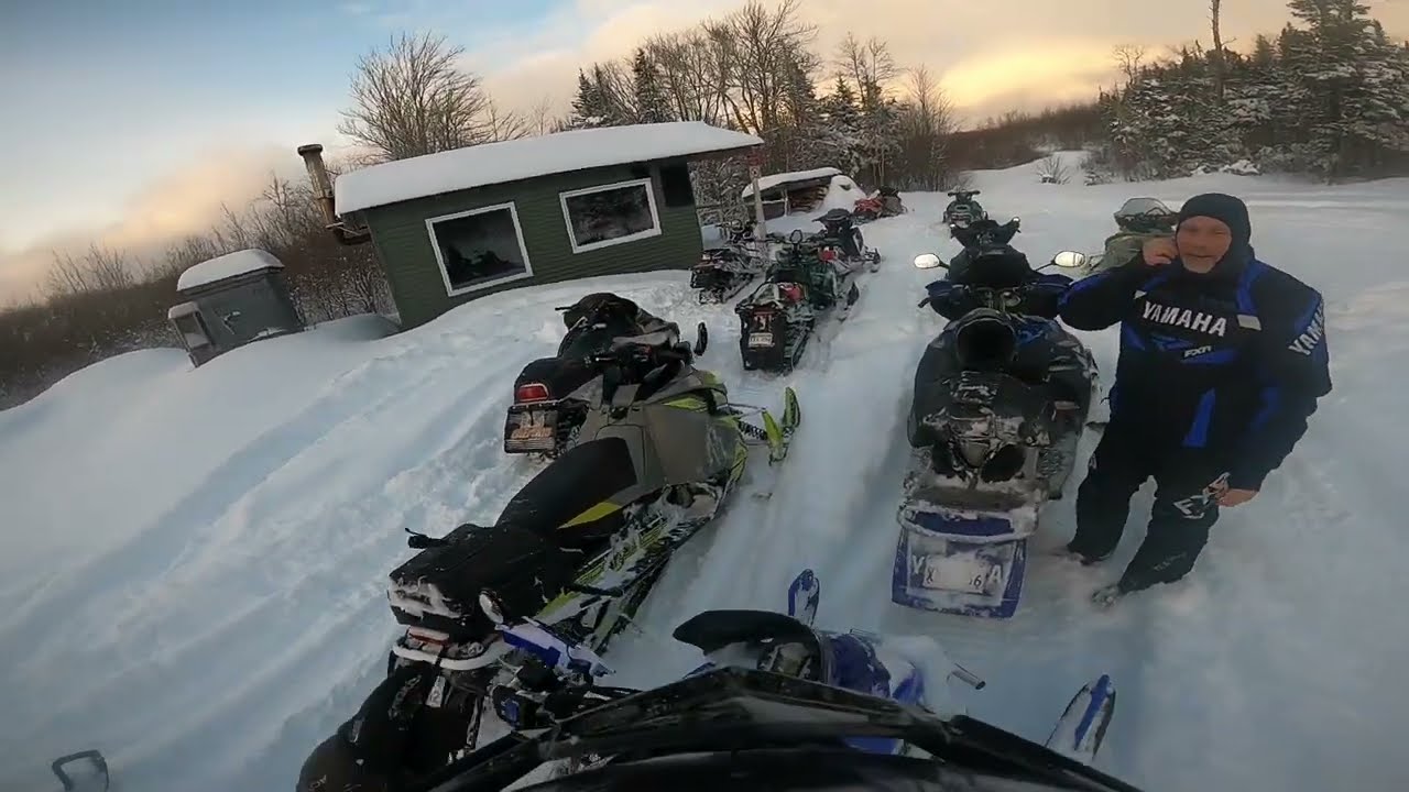 Snowmobile Sled Accident Yamaha Nytro Sent Her Little To Far ROOKIE MOVE Snow Dump