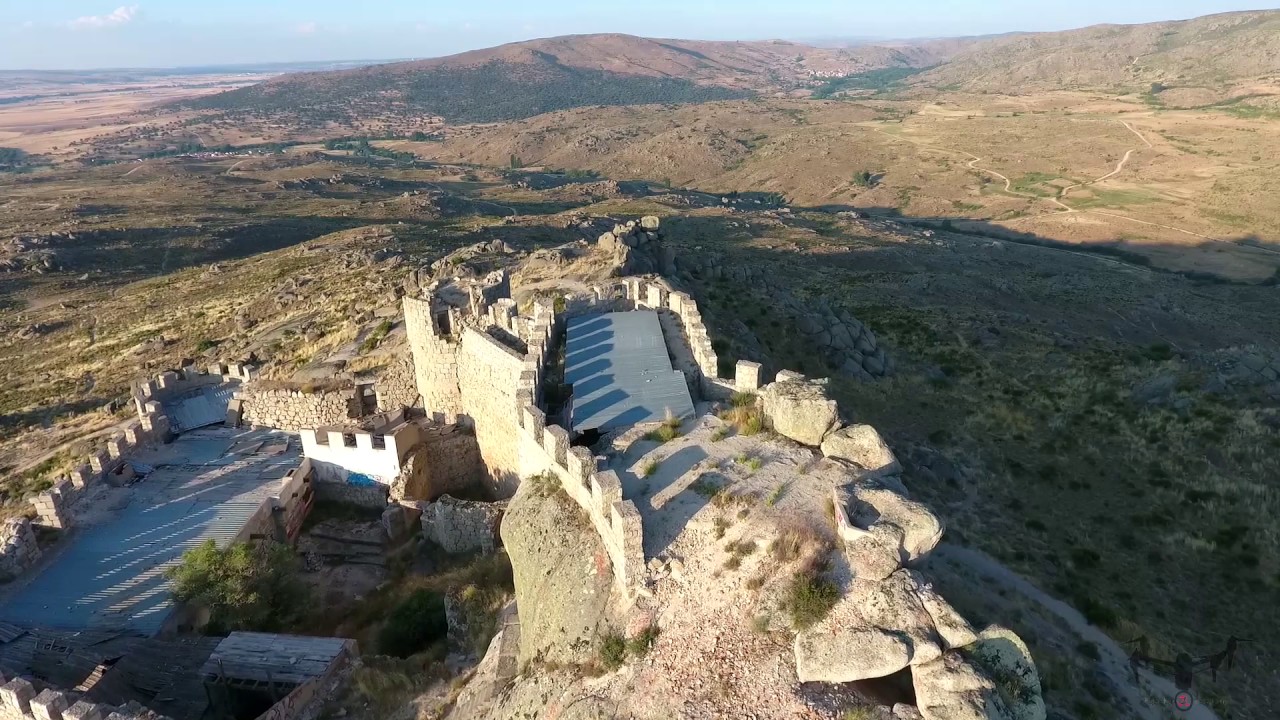Castillo Manqueospese en Mironcillo, Avila