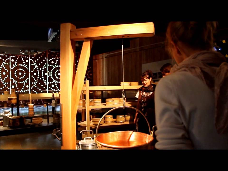 les allemands à la fromagerie de Munster wmv v 4