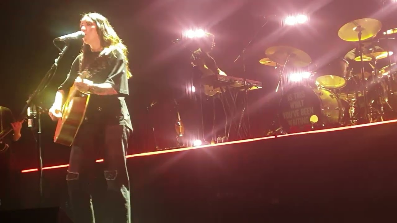 Amy Macdonald, Lets Start A Band, Cambridge Corn Exchange, 3.12.2025