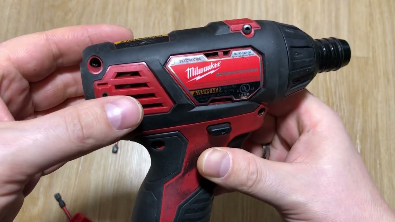 Milwaukee M12 2401 / M12 BSD-0
