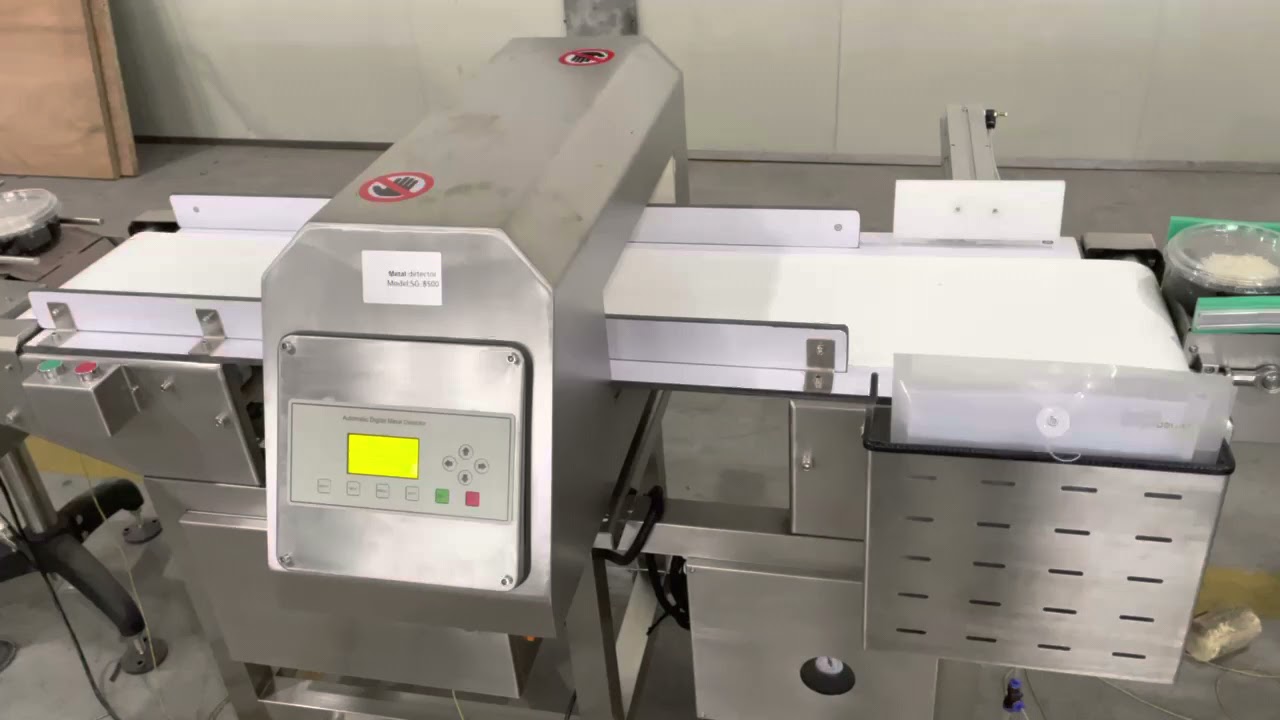 Automatic chickpea paste sauce hummus cup filling and sealing machine