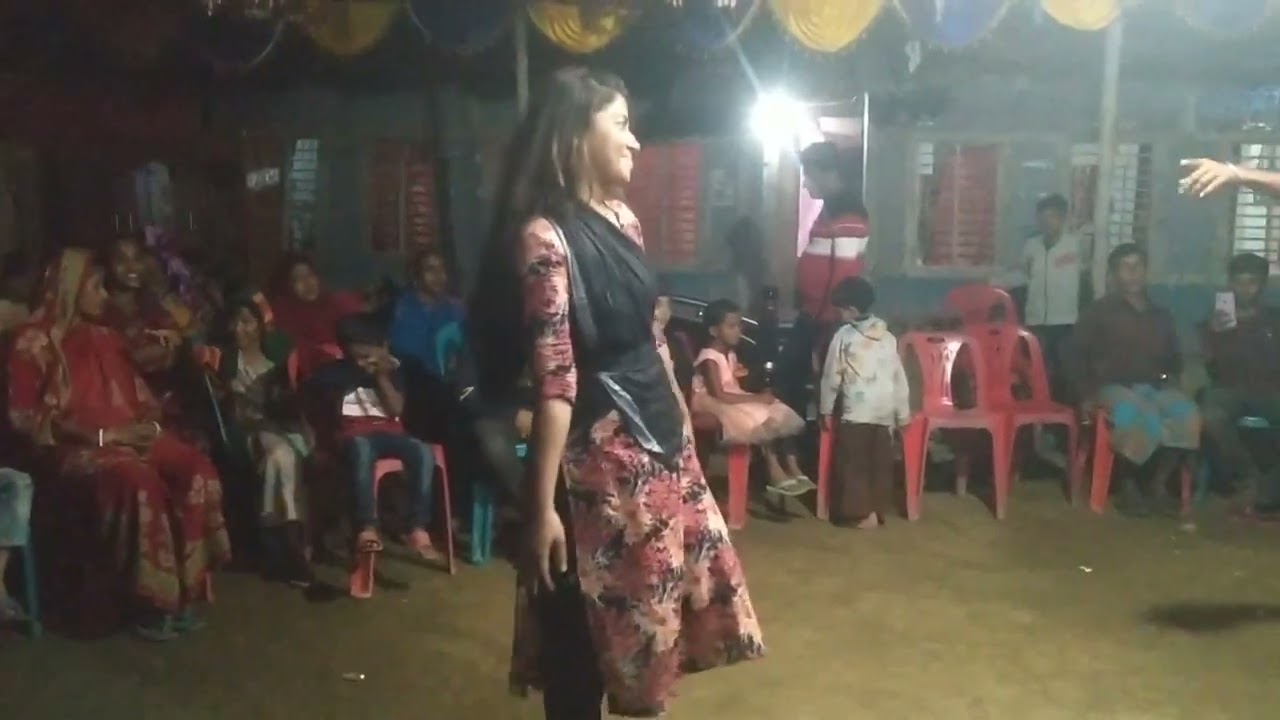 বিয়েন সাথে নাচ করলাম