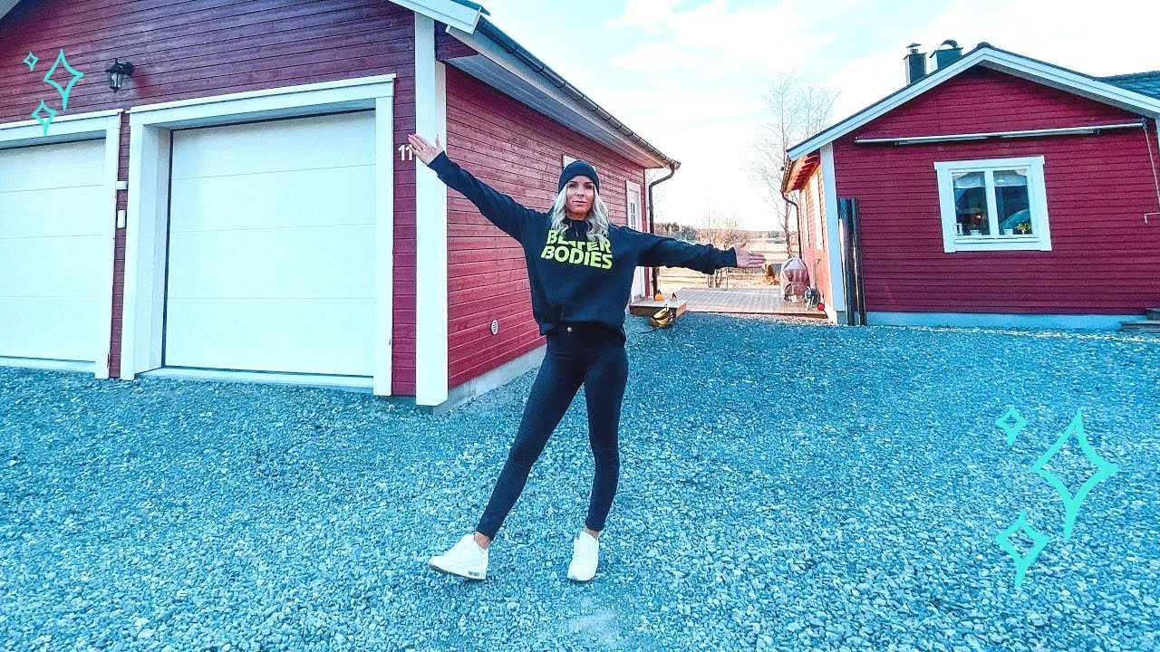 HOUSE TOUR