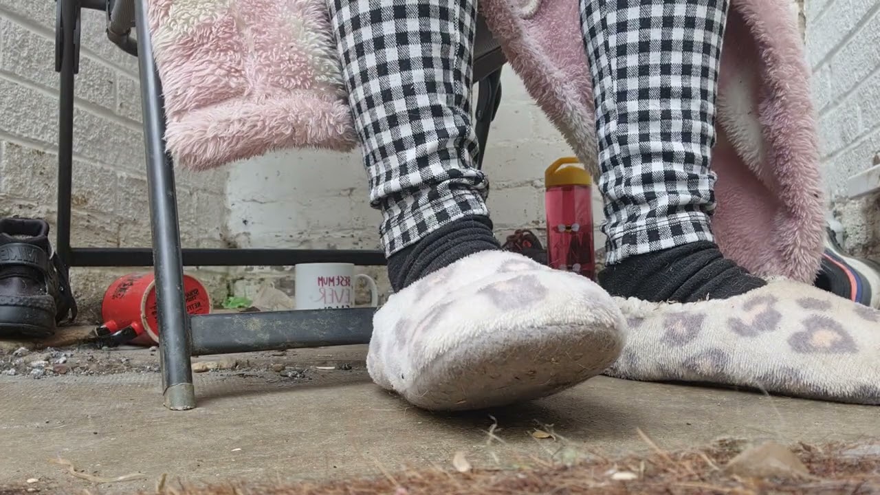 Well Worn Used Fluffy Smelly Slipper Socks Spitting Messy Play Wet Mouth Foot Fetish Tease