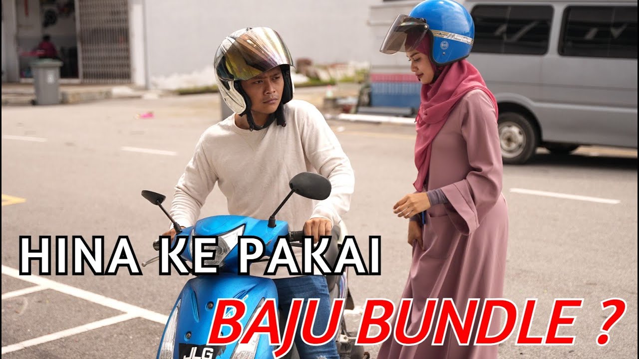 HINA KE PAKAI BAJU BUNDLE ?