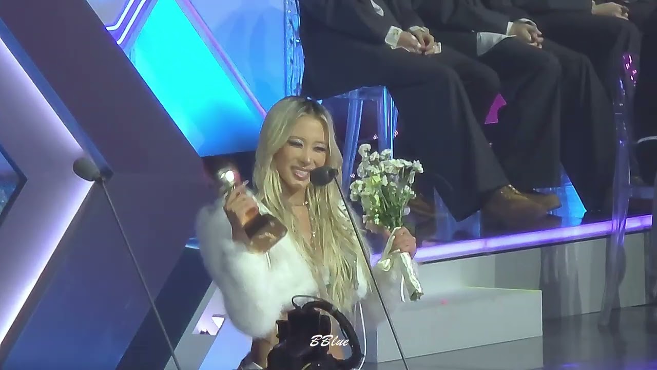 251115 KGMA 여자 베스트 솔로 아티스트 수상소감 Best solo female artist 다영 Dayoung