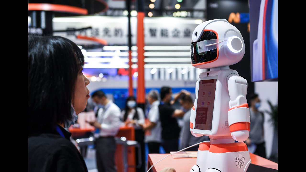 Mind-boggling hi-tech products on display at Shenzhen fair