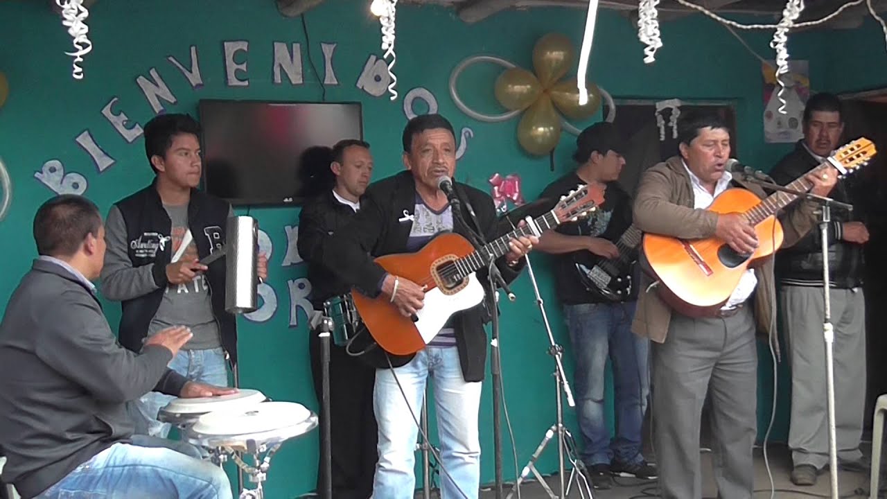 LA REINA DE MI CORAZÓN CAMPO ROSERO EN VIVO EN ILES