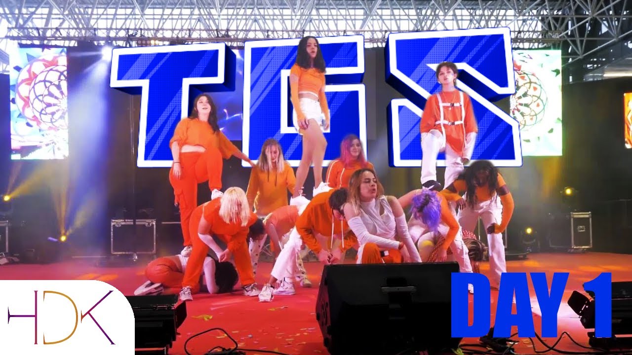 TGS 2021 - DAY 1 |  TAEMIN ENHYPEN BLACKPINK ATEEZ NCT AESPA ITZY (...) K-POP DANCE COVER ON STAGE