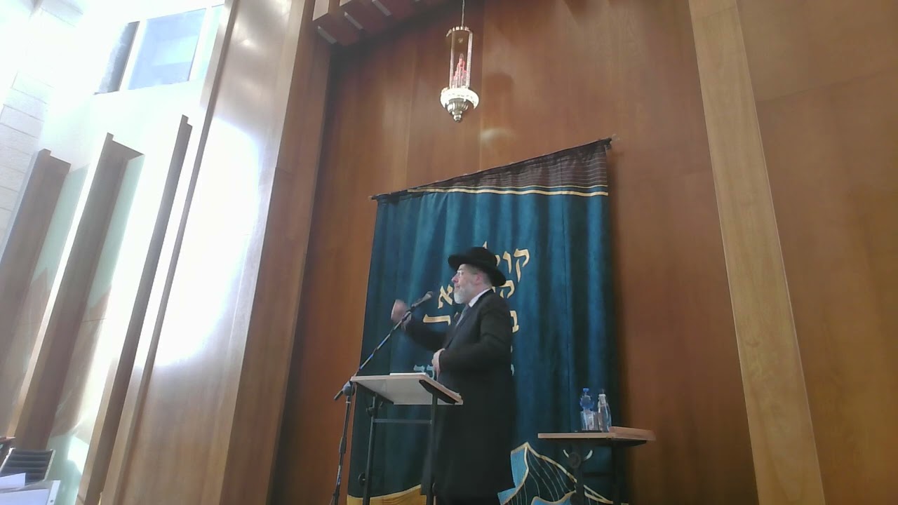 הרב הראשי, הרב דוד לאו, בשיעור בישיבת ההסדר בעיר אילת - מסכת בבא קמא, פרק שני - בגדר חצי נזק צרורות