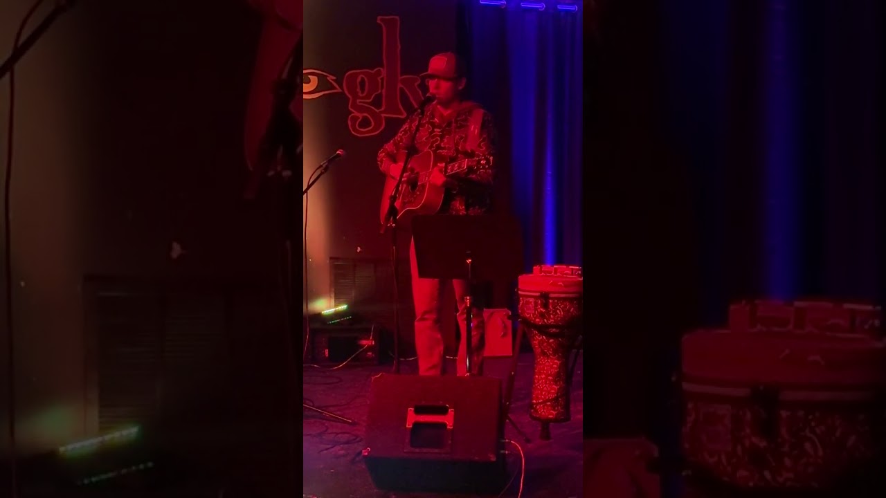 JMK singing Feathered Indians by Tyler Childers at the Wicked Googley 2/5/26