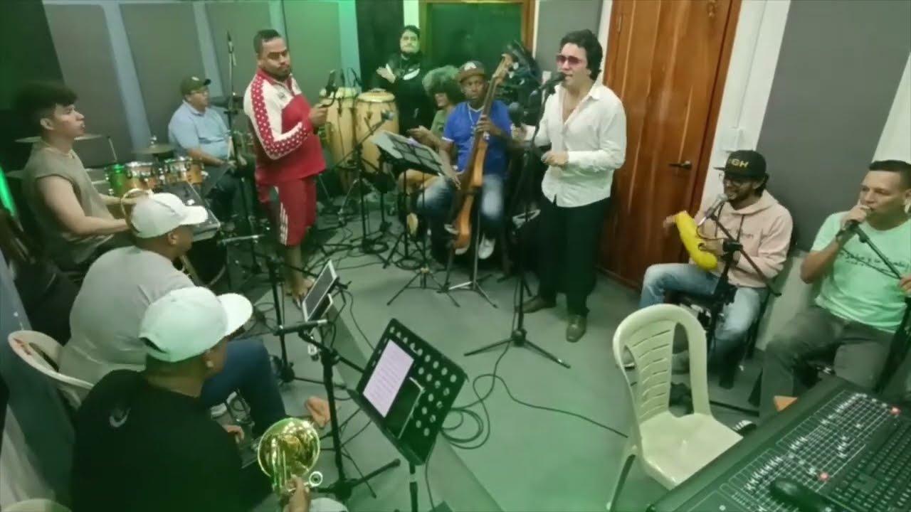LENGUA LARGA - EN VIVO - MCBRIAN RAMIREZ Y SU ORQUESTA LA GUAYAKA