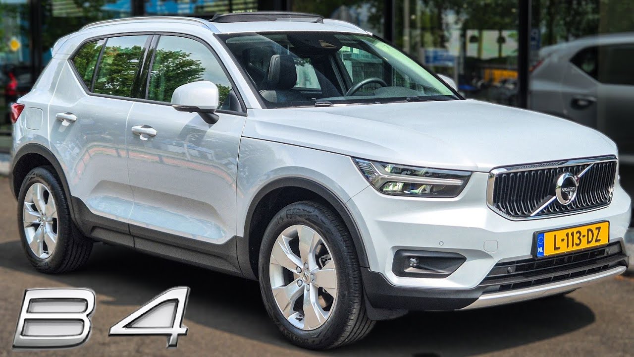 Volvo XC40 B4 197PK Business Pro | Glacier Silver Metallic