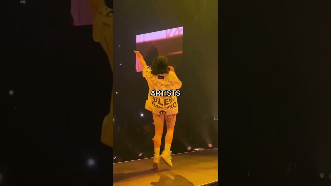 HIP HOP FANS !!! #hiphop #hiphopmusic #hiphopmusic #hiphopshow  #concert #drake #travisscott