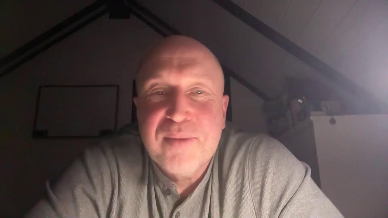 Все устали. Поговорим про минеты и борщи.