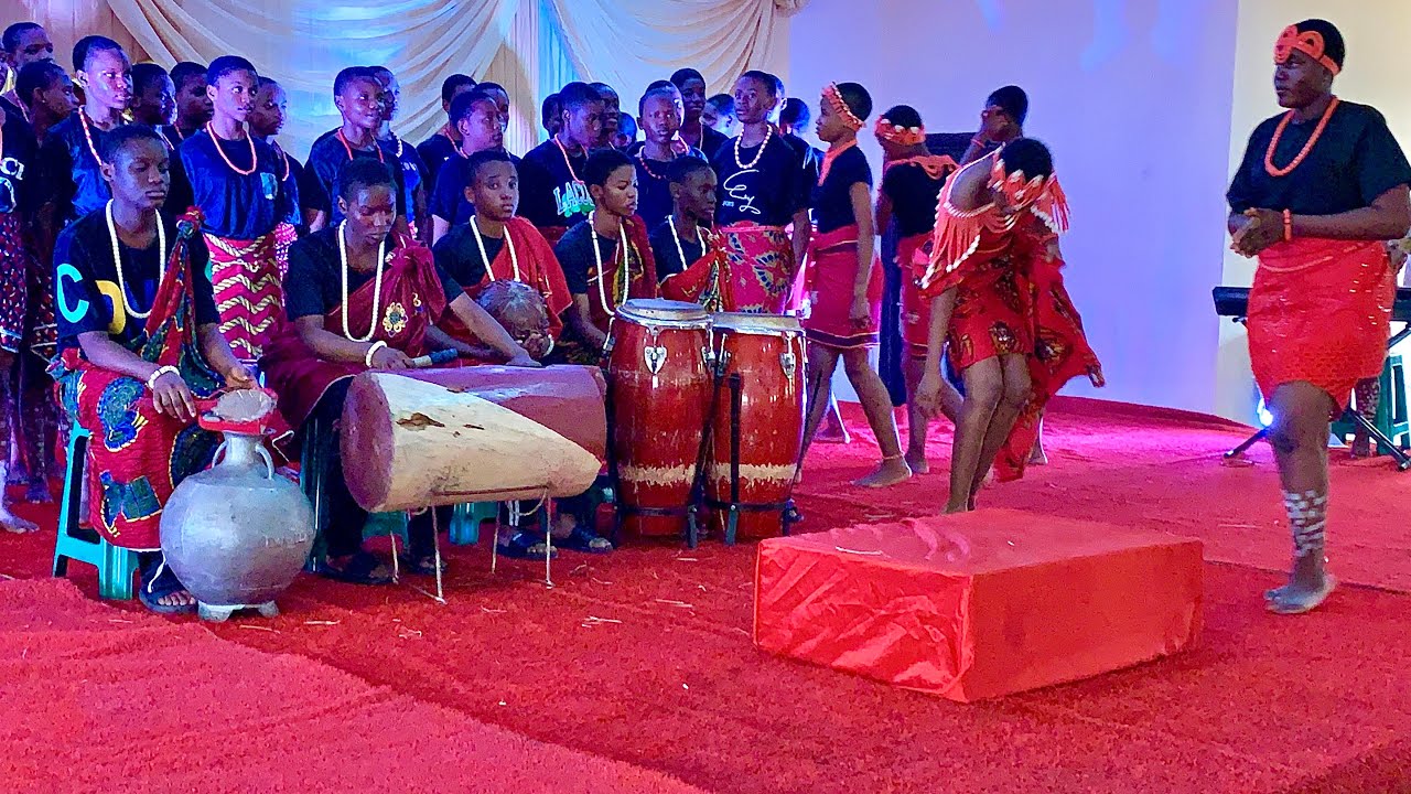 Choir 13: St Kizito Cultural Presentation (Folk Category); Choice Piece: K’anyi Jaa Olisa mma 