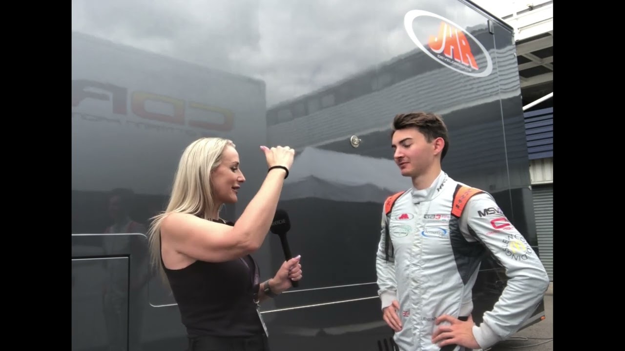 John Bennett - Silverstone 2 - Race 1/Round 16