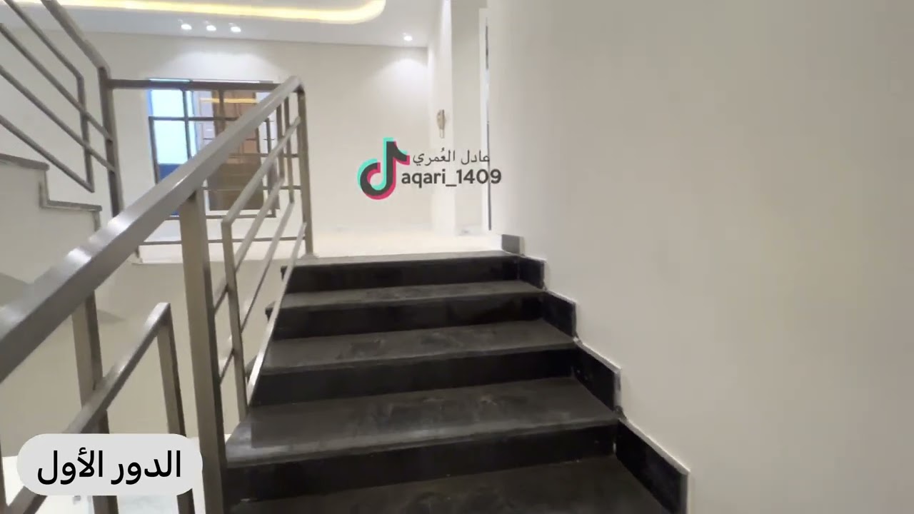 ڤيلا دورين وملحق حي الصالحية رقم العرض(1) باقي التفاصيل فالوصف بالاسفل 👇🏻0558300547